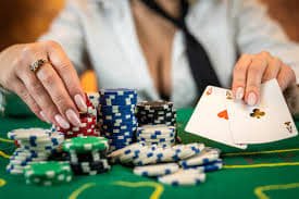Antarmuka permainan Macau Pools di platform max win dengan panel kontrol akun dan pilihan pasar
